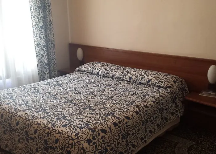 Готель Riviera