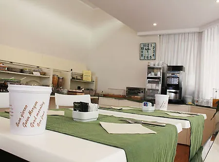 Hotel Riviera